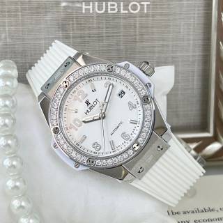 위블로(HUBLOT)빅뱅 원클릭 스틸 화이트 다이아몬드