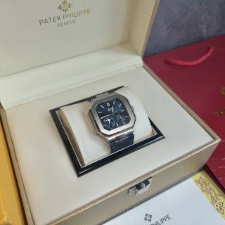 파텍필립 큐비투스 5822 선버스트블루 40mm