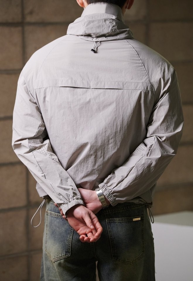 무스너클-바람막이-자켓-1-명품 레플리카 미러 SA급